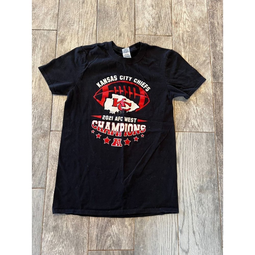 Kansas City Chiefs 2021 AFC West Champions Small Boys T-Shirt Tee Shirt Youth